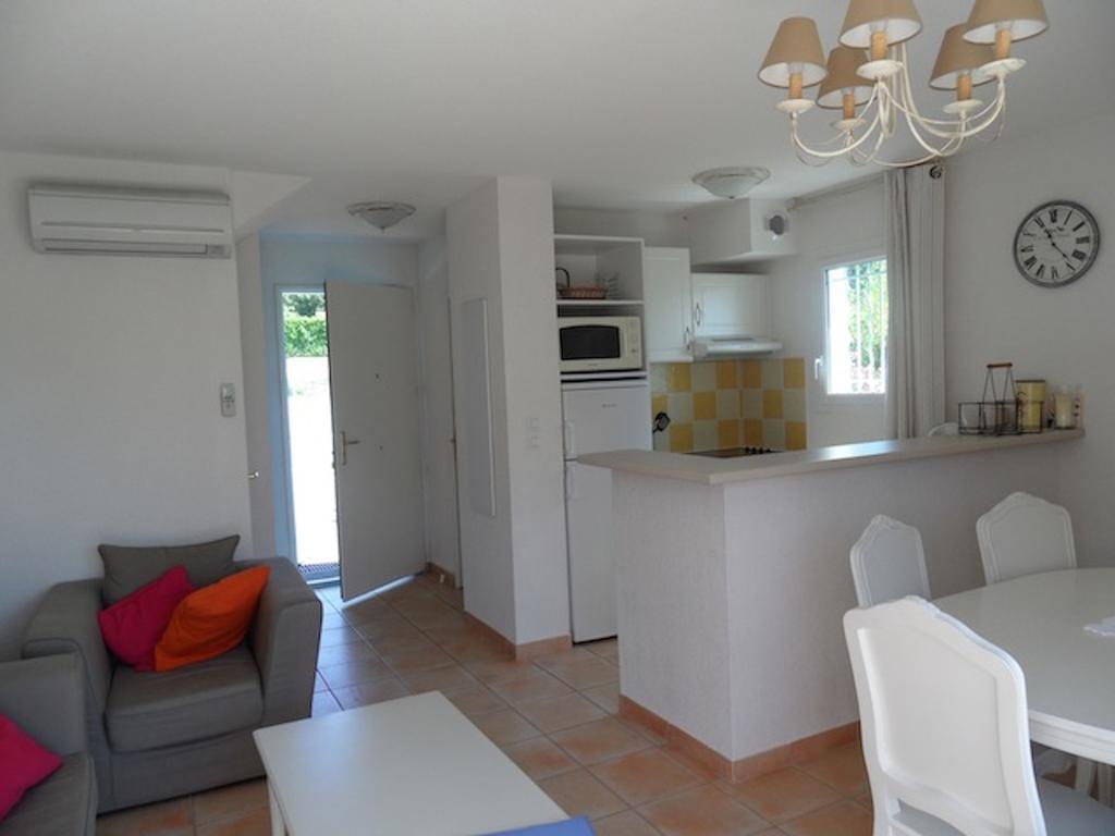 Lagrange Vacances Les Bastides des Chaumettes Montauroux Chambre photo