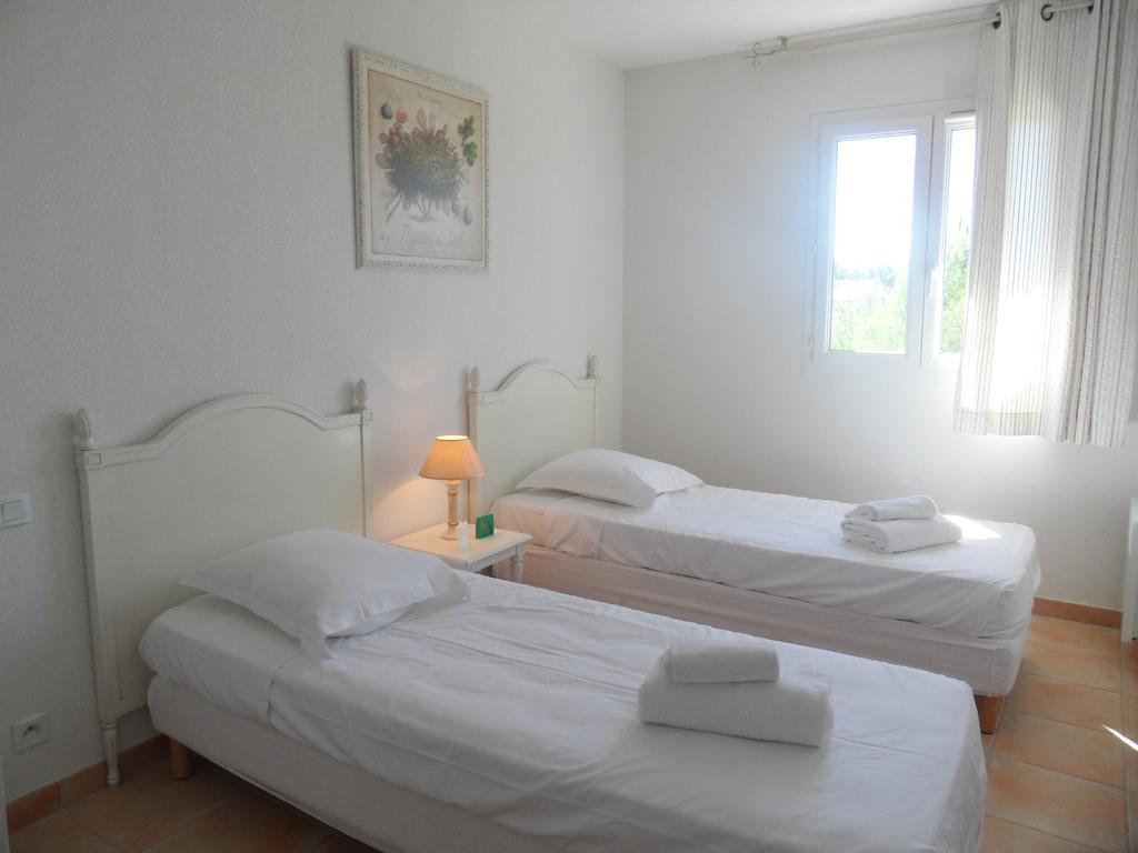 Lagrange Vacances Les Bastides des Chaumettes Montauroux Chambre photo