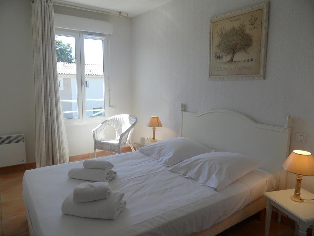 Lagrange Vacances Les Bastides des Chaumettes Montauroux Chambre photo