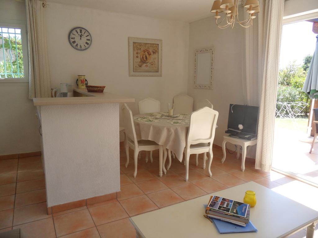 Lagrange Vacances Les Bastides des Chaumettes Montauroux Chambre photo