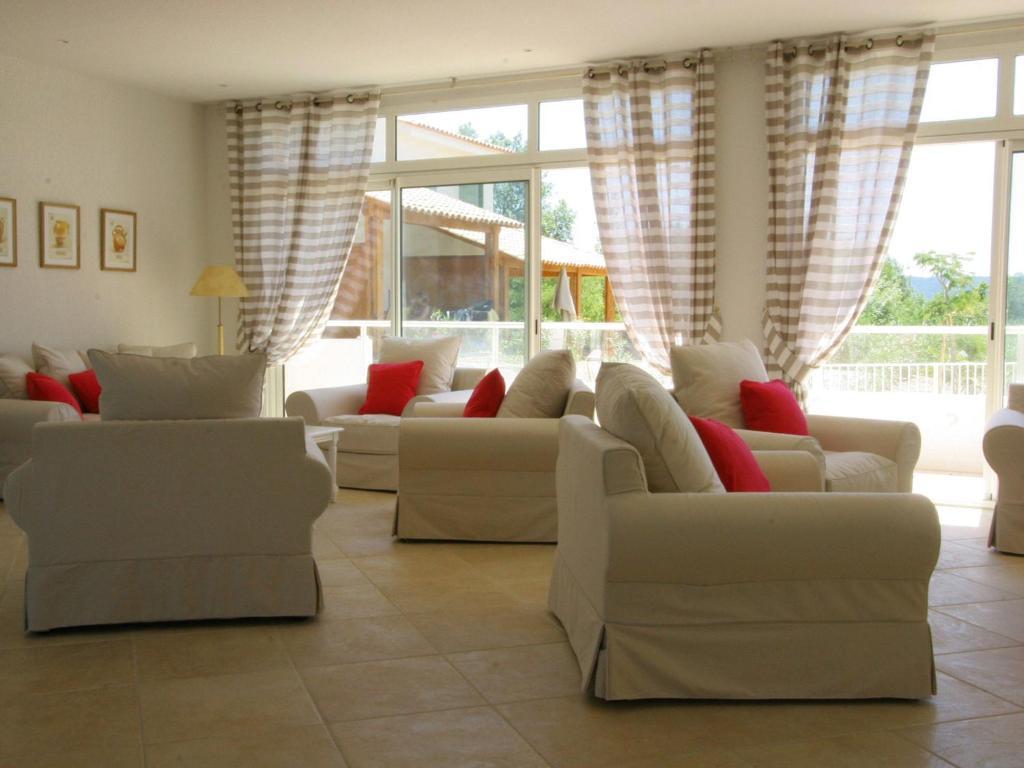 Lagrange Vacances Les Bastides des Chaumettes Montauroux Chambre photo